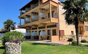 Helios Hotel